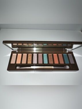 Urban Decay Naked Wild West Eyeshadow Palette
